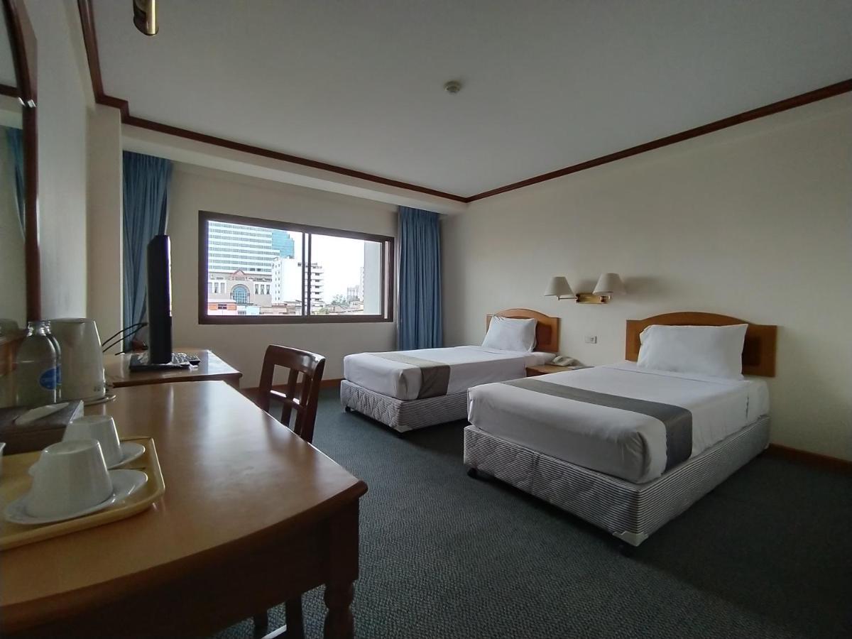 Sing Golden Place Hotel Хат Яй Екстериор снимка