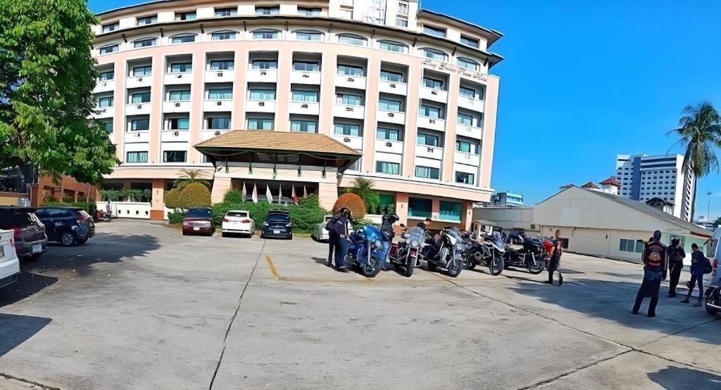 Sing Golden Place Hotel Хат Яй Екстериор снимка