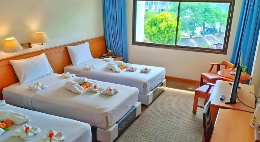 Sing Golden Place Hotel Хат Яй Екстериор снимка