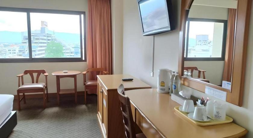 Sing Golden Place Hotel Хат Яй Екстериор снимка