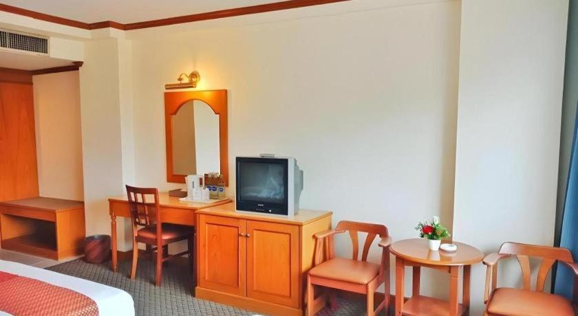 Sing Golden Place Hotel Хат Яй Екстериор снимка